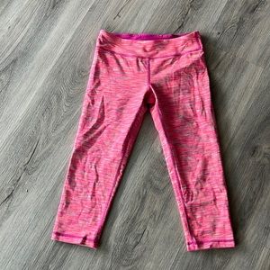 Lululemon Ivivva pink Capri pant leggings size 12